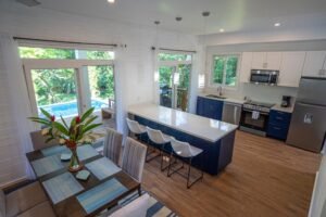 Casa Coral Dreams Kitchen and Dining room